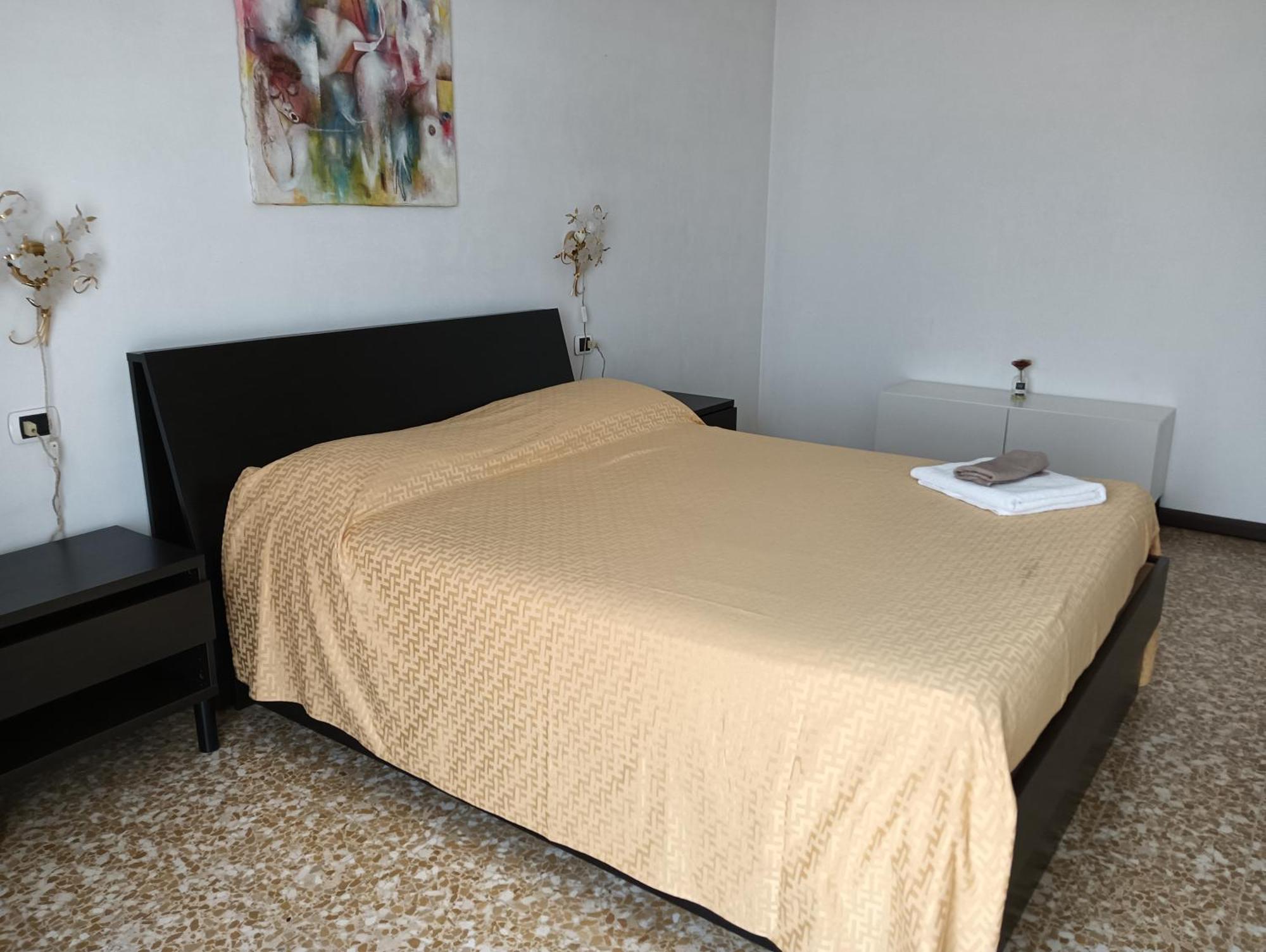Appartamento La Ninfea Арона Екстер'єр фото